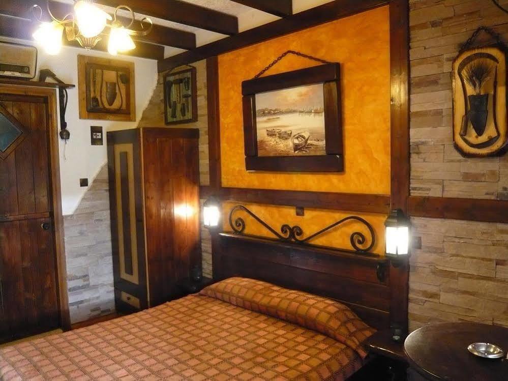 Stella'S Traditional Inn Zákros Exterior foto